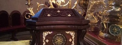 У монастир на Закарпатті переданий на вічне зберігання ковчег з мощами Миколая Чудотворця