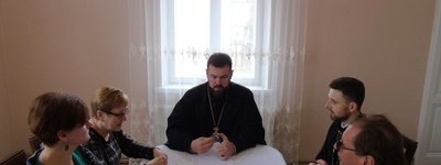 Єпископ УПЦ КП розповів журналістам, чому громади покидають Московський Патріархат