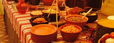 Львів’яни можуть купити 12 страв на Святу вечерю і стати благодійником