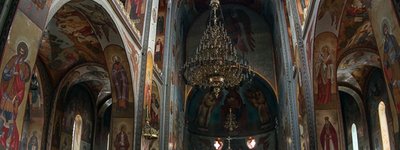 У Черкаській єпархії УПЦ (МП) заявили про чудесне оновлення святинь кафедрального собору