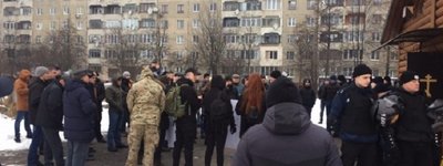 В УПЦ прокомментировали протестную акцию активистов  возле храма князя Владимира во Львове
