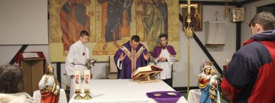 Греко-католики передали римо-католикам фігури з костелу на Львівщині