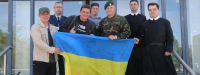 Захисники Донецького аеропорту та герої фільму «Кіборги» завітали до монастиря УГКЦ у Вільнюсі