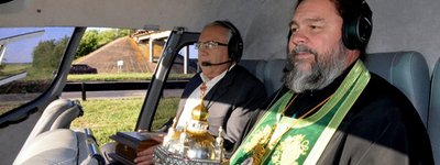 Вілкул і митрополит УПЦ (МП) з мощами облетіли Кривий Ріг на гелікоптері