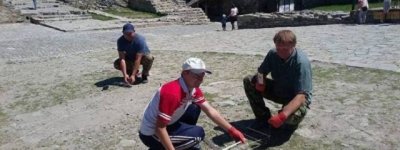 Археологи шукають древні церкву та костел у Кам'янці-Подільському