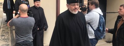 «Все будет хорошо»: экзархи Вселенского Патриархата прибыли на Синод