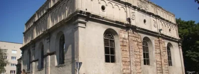 In Lviv region, activist tries to salvage synagogue, all by himself