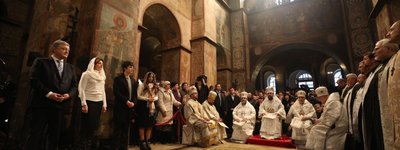 Президент Порошенко призвал Православные Церкви мира признать ПЦУ
