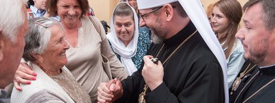 Патріарх УГКЦ освятив унікальну дзвіницю з карильйоном