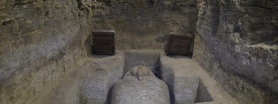 У Єгипті археологи знайшли 16 гробниць священників