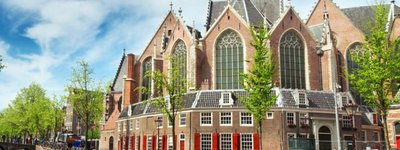 Найдавніший храм у Амстердамі