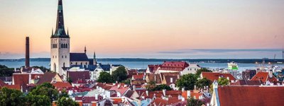 В Эстонии закрыли храмы для мирян