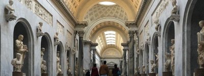 Ватиканські музеї відчиняються 3 травня
