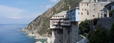 UOC-MP resumes trips to Mount Athos: the ban on praying in the Churches of the Ecumenical Patriarchate is not a hindrance