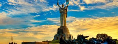 У Києві пропонують перетворити Батьківщину–Мати на Архистратига Михаїла