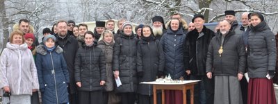 На Львівщині освятили наріжний камінь монастиря контемплятивних сестер-редемптористок УГКЦ