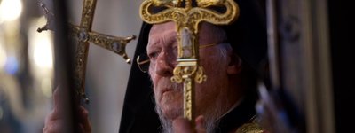 The Ecumenical Patriarch harshly responded to the Russian schismatics