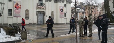 У Тернополі біля собору УГКЦ виявили предмет, схожий на вибухівку