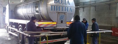 У Києві на Водохреще розвозитимуть освячену воду у цистернах