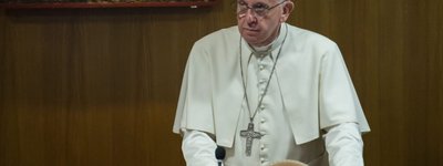 Papież Franciszek podczas synodu biskupów o rodzinie. Watykan, październik 2015 r.