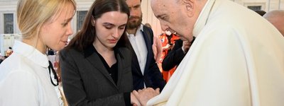 Папа встретился с женами бойцов полка «Азов», защищающих Мариуполь