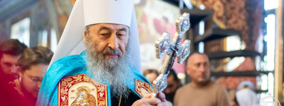 Глава УПЦ МП митрополит Онуфрий во время службы в Киево-Печерской лавре 29 мая 2022 года