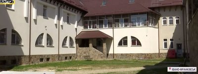 In the Carpathian region, monks accommodated a large family of refugees at their monastery