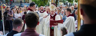 Киевский костел св. Николая торжественно передали римо-католикам