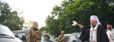 Предстоятель ПЦУ передав автомобілі для захисників України