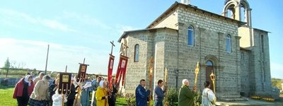 РПЦ будує і освячує на Луганщині нові храми