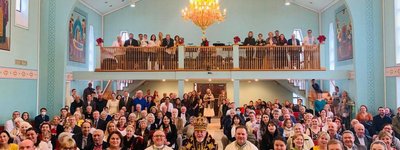 Посол України відвідала Літургію в українському православному соборі у Вашингтоні