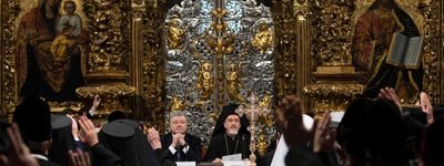 «Церкві окупанта не місце в Україні», - Порошенко закликав владу завершити розпочату у 2018 році роботу