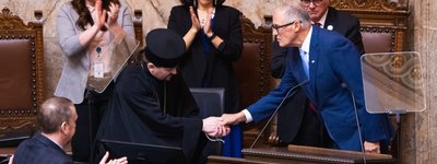 Священик УПЦ США благословив початок роботи новообраної палати сенаторів штату Вашингтон