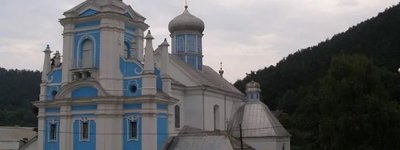 Из-за «варварской» реставрации УПЦ МП отказали в пользовании костелом в Кременце
