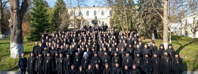 В УПЦ МП просять Президента України не виселяти Київську духовну академію з Нижньої лаври
