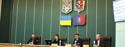 Хмельницкий облсовет запретил деятельность УПЦ МП на территории области
