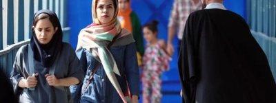 В Ірані встановили камери, щоб виявляти жінок без хіджабу