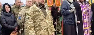 На похороні полковника ЗСУ виник конфлікт між священнослужителями УПЦ МП та ПЦУ