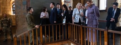 Президенты и первые леди Украины и Республики Корея посетили Софийский собор в Киеве