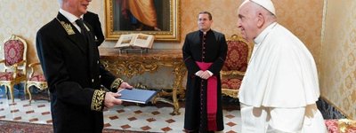 Папа принял верительную грамоту у нового посла РФ