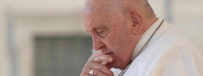 Папа провів телефонну розмову з Байденом