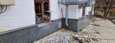 Вандали розбили вікна в одному з корпусів Києво-Печерської лаври