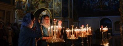 Соціологи пояснили, що впливає на релігійність українців