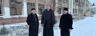 Папський нунцій відвідав катедральний собор УГКЦ у Харкові