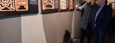 У Дніпрі відкрилась виставка «Сатанів: загублений світ давнього єврейського цвинтаря»