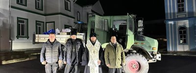 Монахи Святої Гори Афон подарували для воїнів ЗСУ вантажівку
