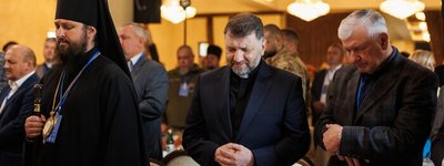 Молитовний сніданок в Ужгороді завершився скандалом: українські Церкви проігнорували захід