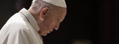Папа Франциск висловив співчуття жертвам і пораненим у Києві та Газі