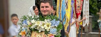 Іван Микуляк навчався в Чернівецькому православному богословському інститутуі 