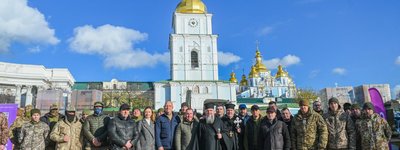 Предстоятель ПЦУ освятив генератори, дрони та автівки для захисників Батьківщини